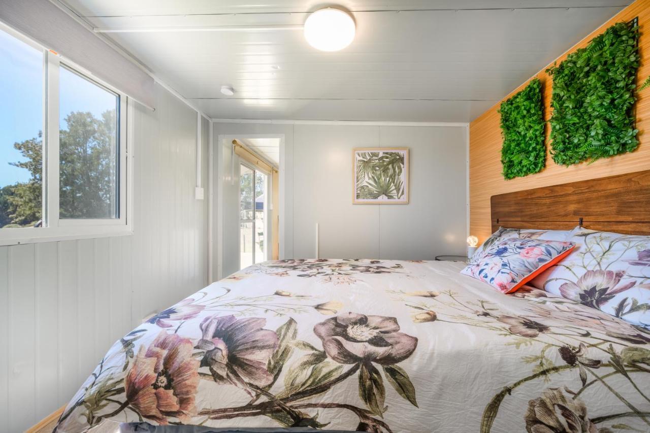 Cosy Cabin To Stay Even Better Than Glamping Pukekohe 外观 照片